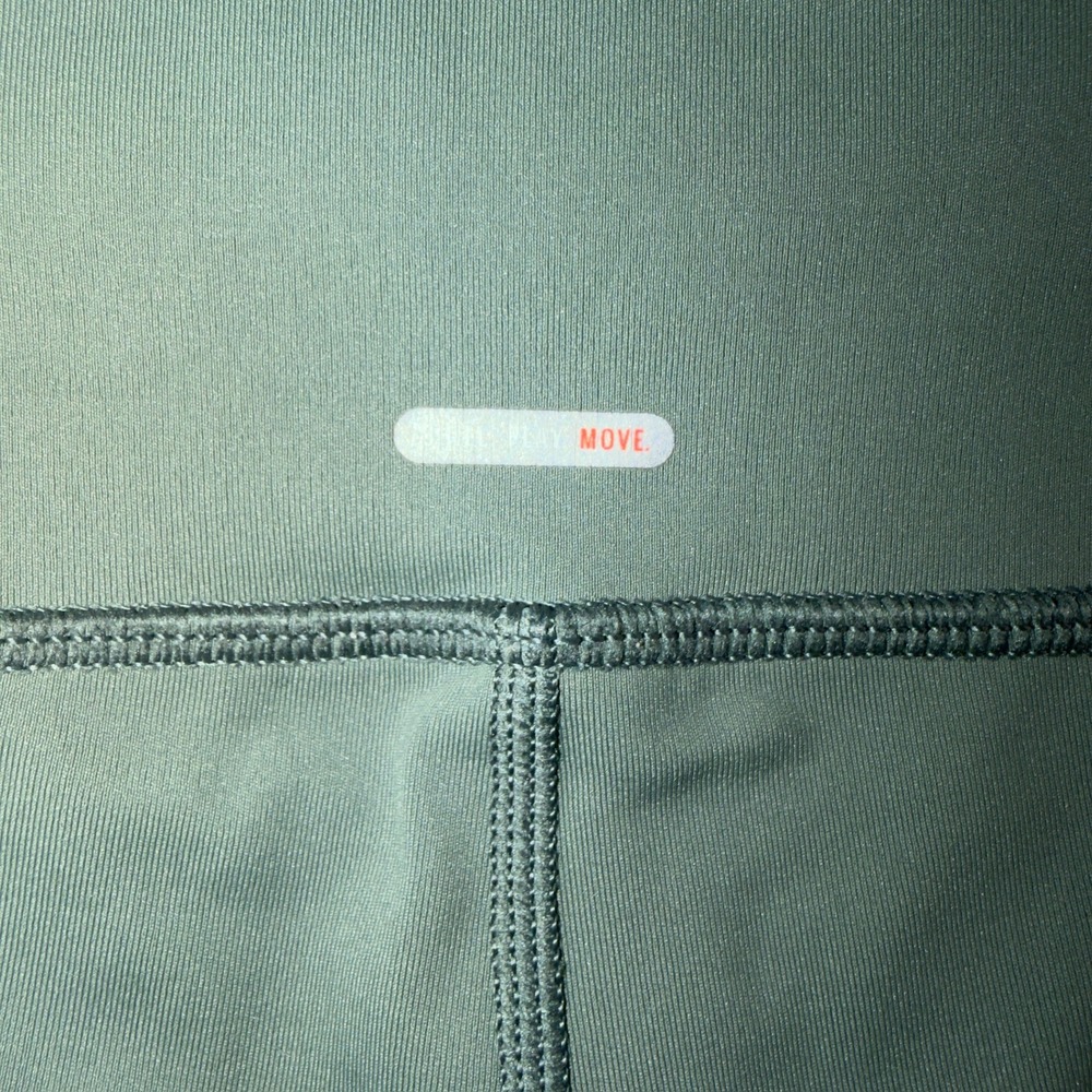 Aerie Chill Play Move Sage Green High Waisted Mesh Pocket Biker Shorts Womens S - Picture 6 of 8